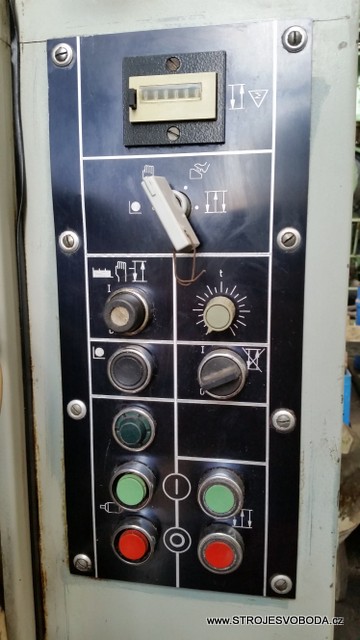 Lis hydraulický PYE 160 S 1 M  (4358 - vymenit Lis hydraulicky PYE160S1M (5).jpg)